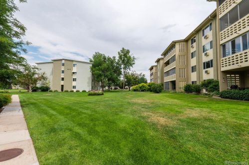 610 Alton Way, Denver CO  80247-1647 exterior