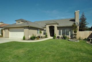 721 Hanson Ave, Clovis, CA 93611-8554