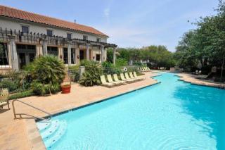 17655 Henderson Pass, San Antonio TX  78232-1502 exterior