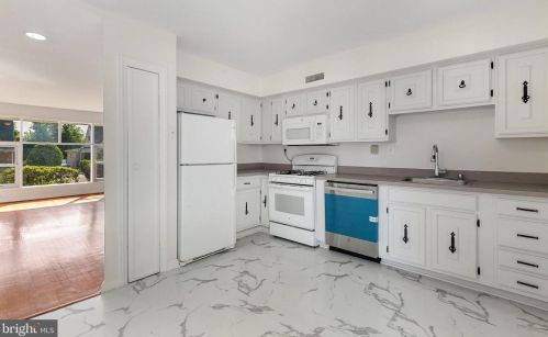 12912 Flack St, Silver Spring MD 20906-4067 exterior