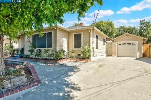 2124 Gill Dr, Concord, CA 94520-2231