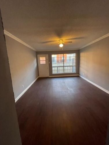 5055 Ridglea Ln, Fort Worth TX  76116-8311 exterior
