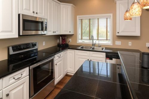 3113 Grouse Cir, Prior Lake, MN 55372-4519