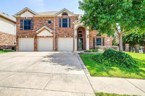 5100 Quail Feather Dr, Fort Worth, TX 76123-2951