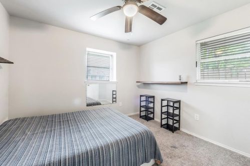 213 Fairfield St, Morgans Point TX 77571-7155 exterior