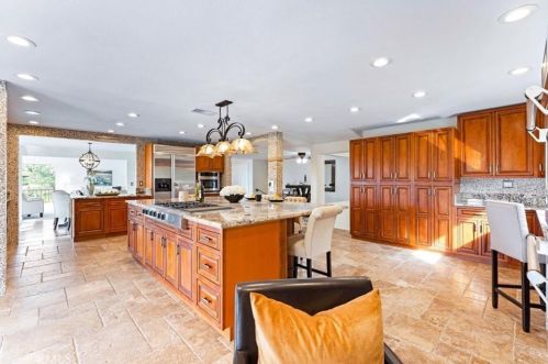 473 Country Hill Rd, Anaheim CA  92808-1353 exterior