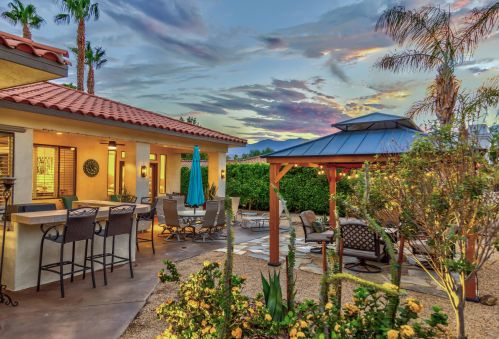5 San Marino Cir, Rancho Mirage, CA 92270-1910