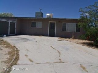 72268 Sunnyslope Dr, Twntynine Plm CA  92277-2136 exterior