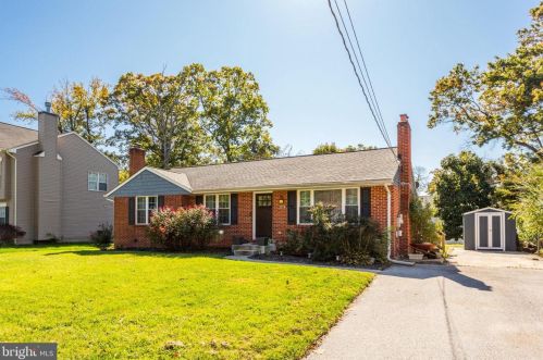 8028 Woodholme Cir, Riviera Beach, MD 21122-1018