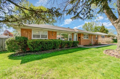 11334 Neenah Ave, Worth, IL 60482-2116