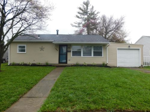 606 Mead Ln, Springfield, OH 45506-3018