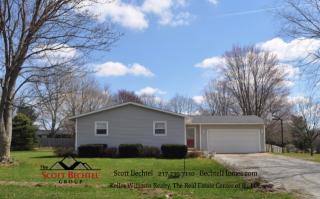 702 Hillside Dr, Mahomet IL  61853-9002 exterior
