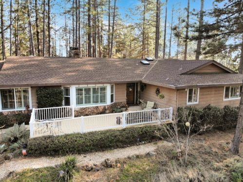 10985 Meyer Way, Grass Valley, CA 95949-6818