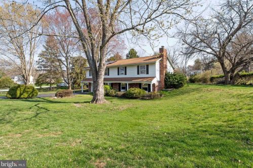 9315 Old Line Ct, Columbia, MD 21045-1820