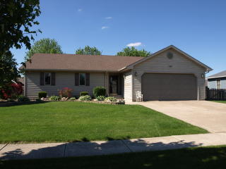 103 Woodbine Dr, Elwood, IL 60421-6028