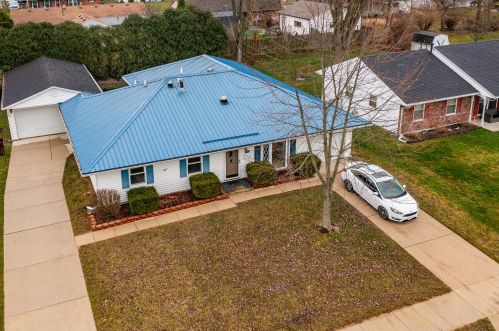 3230 Glouster St, Springfield, OH 45503-1510