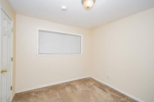 244 Bastrop St, Angleton TX 77515-4106 exterior