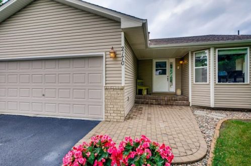 2170 Ryberg Cir, Chaska, MN 55318-2887