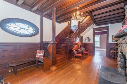 400 Church St, Hackettstown NJ  07840-2127 exterior