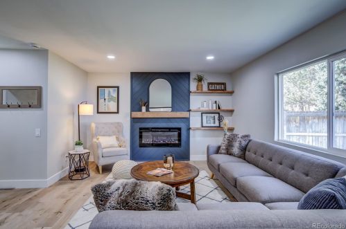 7959 Vincennes Way, Englewood CO  80112-3332 exterior