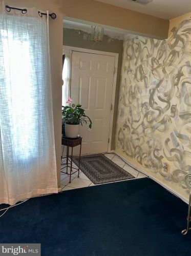 54 Pondview Ln, Erial, NJ 08081-4221