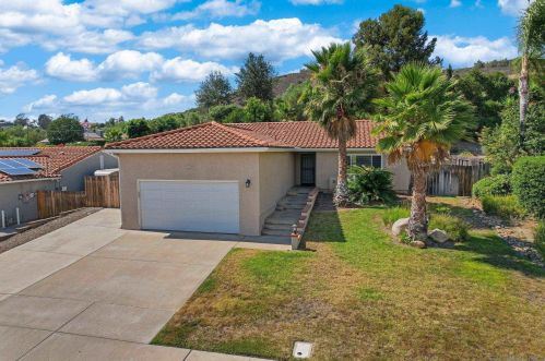 1092 Ponderosa Ave, San Marcos, CA 92069-2146