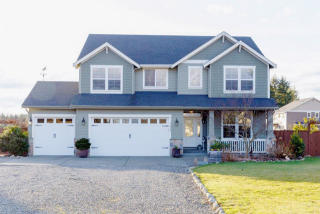 17825 Irwin St, Gate, WA 98579-7503