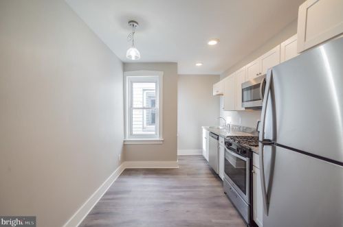 870 Haddon Ave, Camden NJ  08108-1943 exterior