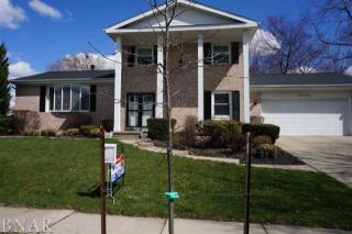 1104 Hollyridge Cir, Bloomington, IL 61704-6223