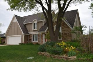 4542 Delaware Ave, Springfield, MO 65804-4366
