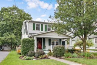 2657 George St, York, PA 17403-9793