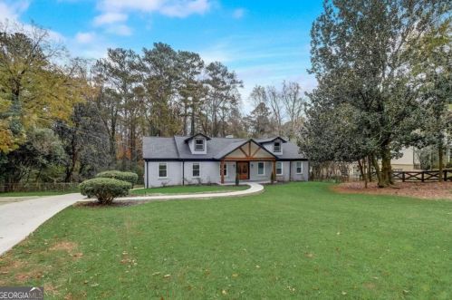 740 Moores Mill Rd, Atlanta GA  30327-1561 exterior