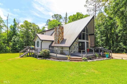3212 Moody Rd, Bonaire, GA 31005-4102
