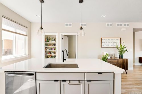 6721 Tempe Ct, Aurora CO  80016-2778 exterior