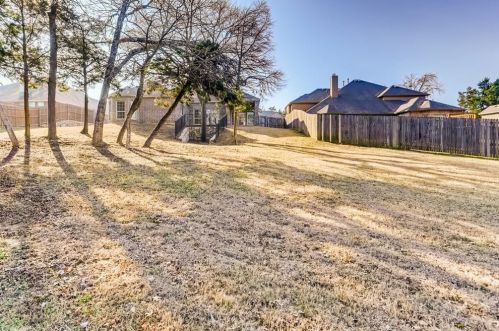 426 Hageman, Cedar Hill, TX 75104-9150