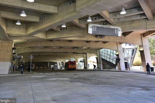 642 Ellsworth Dr, Silver Spring MD 20910-4301 exterior