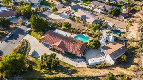 15740 Rancho Viejo Dr, Riverside CA  92506-5820 exterior