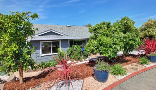 107 Kerr Ct, Folsom, CA 95630-2713