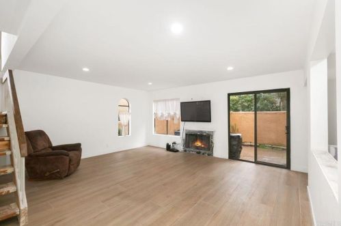 4451 Via Amable, San Diego, CA 92122-1520