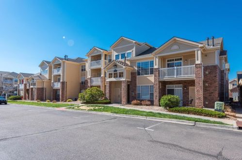 5755 Genoa Way, Aurora CO 80019-2087 exterior