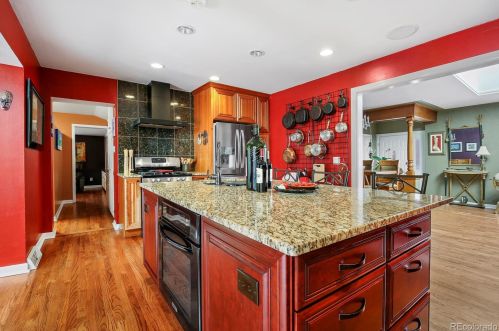 960 Flower St, Denver, CO 80226-4119