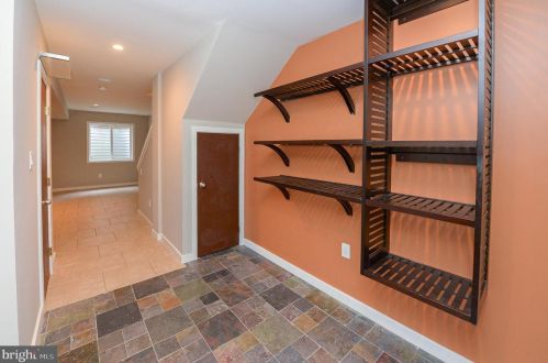 1306 4 St, Philadelphia PA 19140-5652 exterior