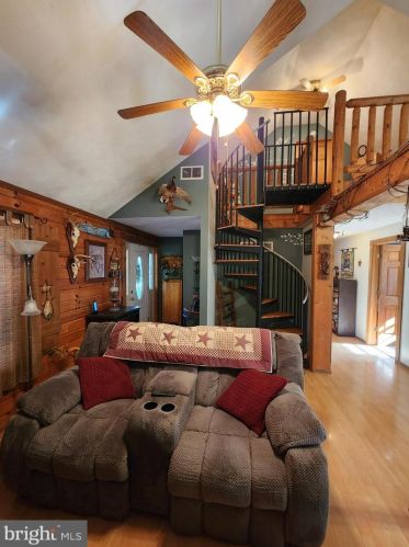 21800 Rocky Acres Ln, Flintstone MD 21530-2067 exterior