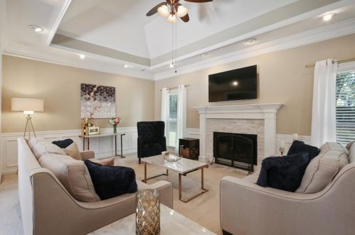 3147 Palm Ridge Dr, Lithonia, GA 30038-2359