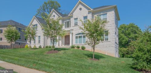1911 Dalmation Dr, Mc Lean, VA 22101-5411