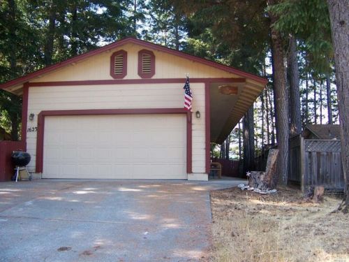 1623 Padula Dr, Willits, CA 95490-9538