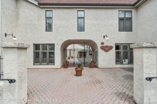 55 Prospect Ave, Tinton Falls NJ  07701 exterior