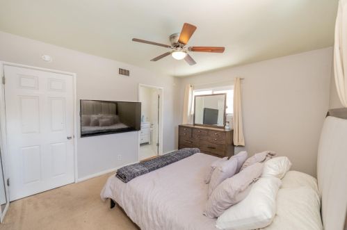 5318 Rochester St, Riverside CA  92504-2136 exterior
