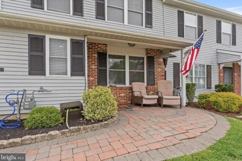 28 Quail Ct, Auburn, NJ 08085-1423