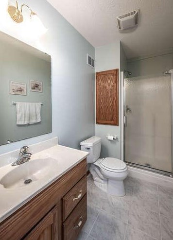 4052 Camberwell Dr, Saint Paul MN  55123-3918 exterior